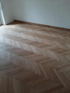 Foto dei pavimenti in legno artigianali dei clienti di Parquet Sartoriale